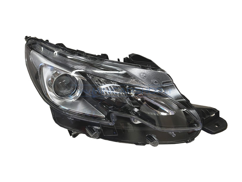 Priekinis žibintas dešinė Ligier JS60